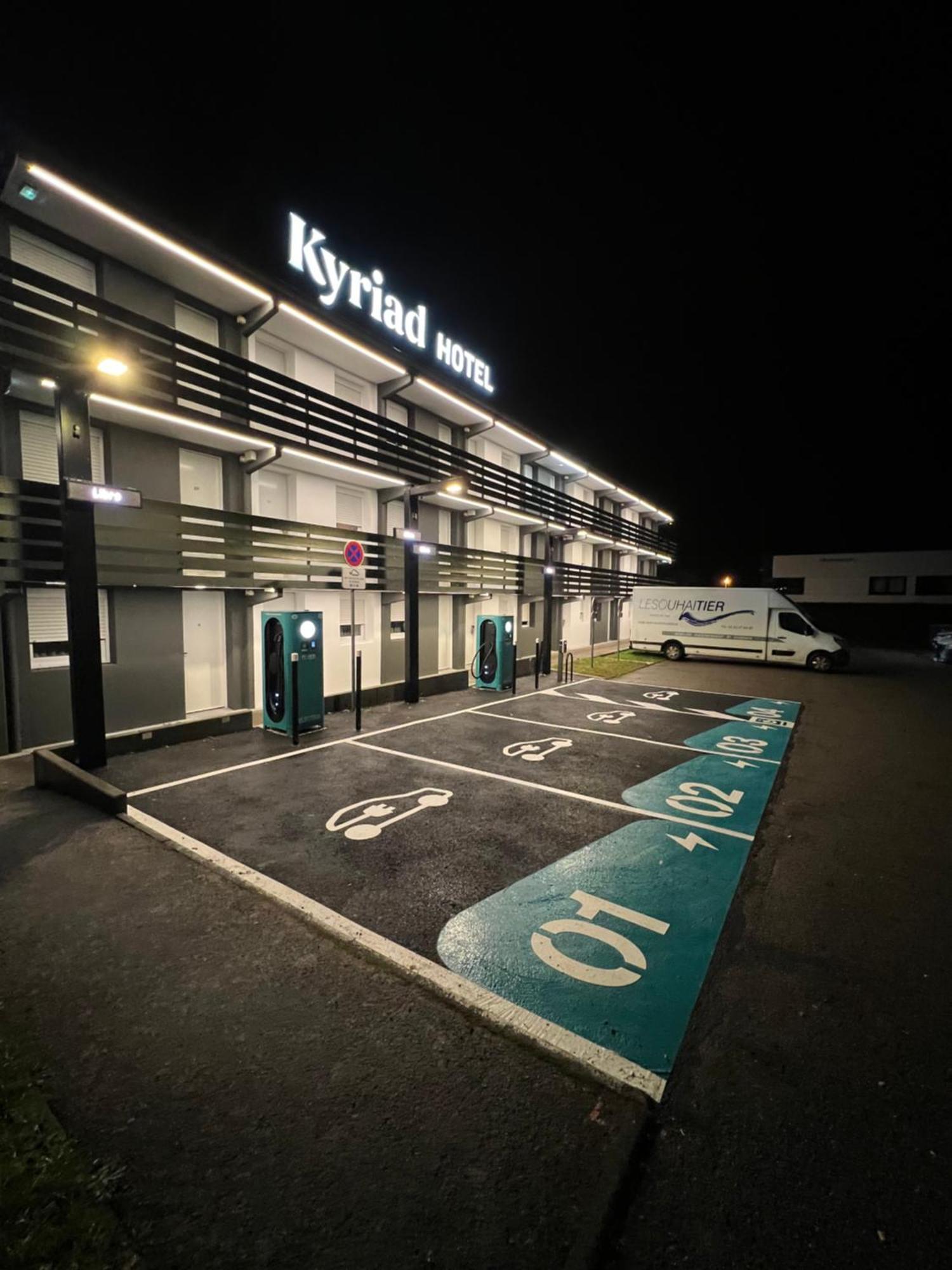 南鲁昂皮提德酒店 圣艾蒂安-迪鲁夫赖 外观 照片